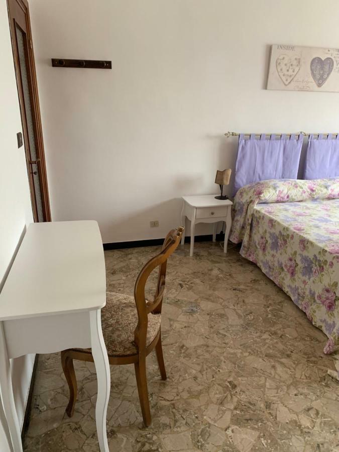 Affittacamere Serravalle Shopping Serravalle Scrivia Eksteriør billede